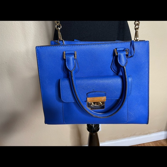Handbags - Michael Kors handbag